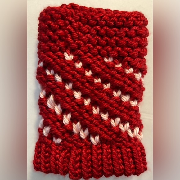 Hand Crafted Knit Spiral Heart Fingerless Gloves Valentine’s Gift Typing Gloves - Picture 6 of 7